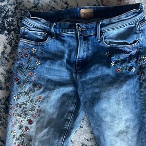 Driftwood Kelly embroidered boot cut Jean size 29